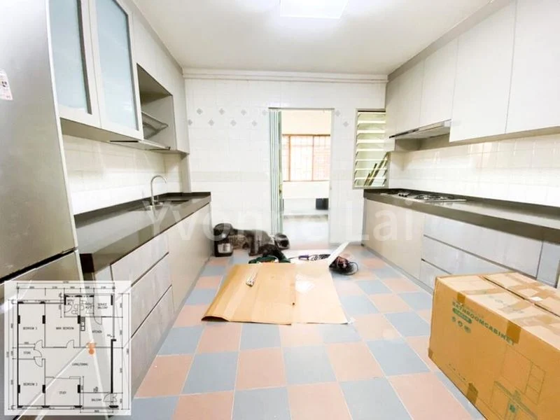 5 Room (5I) HDB for Rent in  842F Tampines Street 82 - Image 6