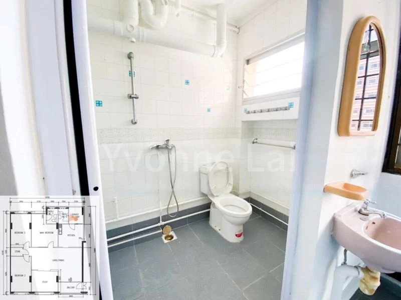 5 Room (5I) HDB for Rent in  842F Tampines Street 82 - Image 8