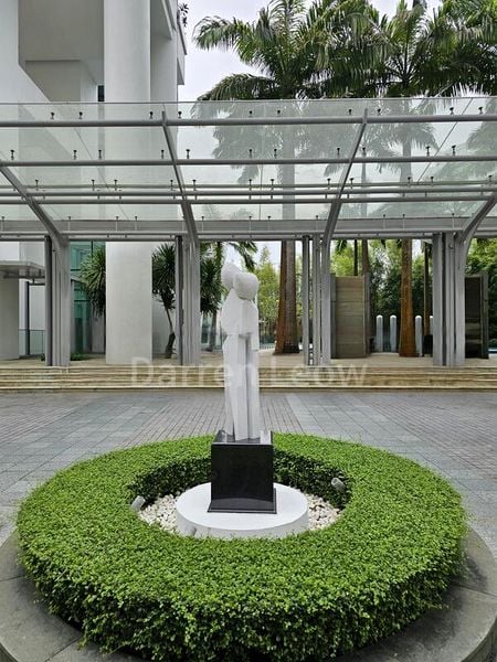 4 Bed Condo for Sale in The Grange - Image 11