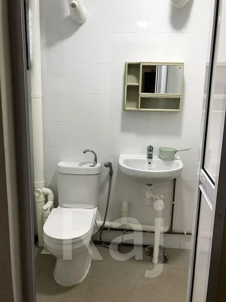 5 Room (5STD) HDB for Rent in  428 Bedok North Road - Image 2