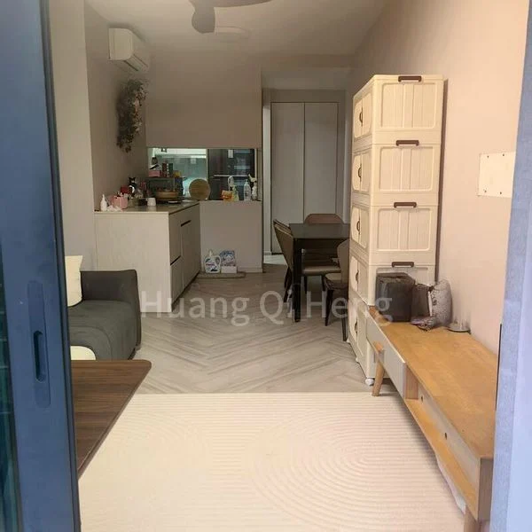 Common Room (Condo) for Rent in  Kingsford Waterbay - Image 4