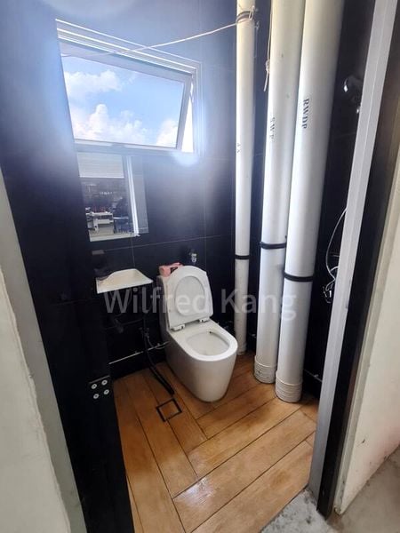 Light Industrial (B1) for Rent: Eldix - Image 5