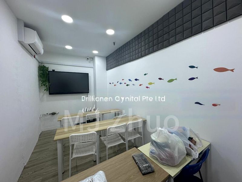 Shop / Shophouse for Sale: Crown Centre - Image 6