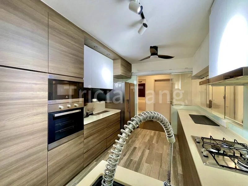 Executive HDB for Rent in  497D Tampines Street 45 - Image 5