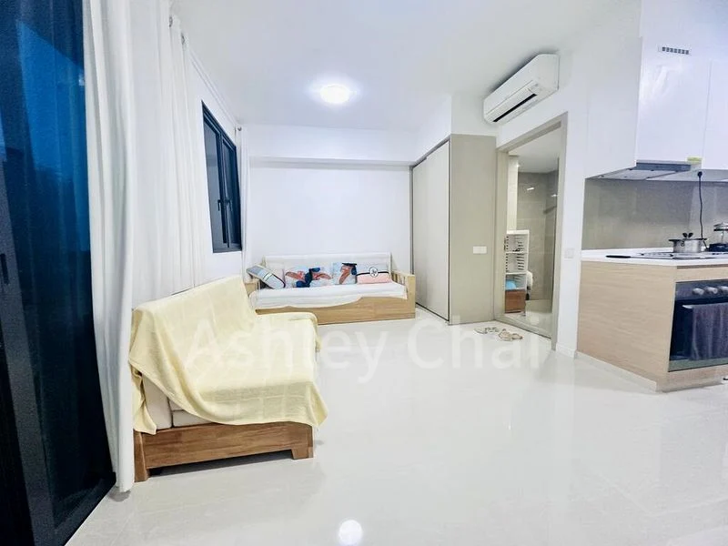 Room (Condo) for Rent in Treasure at Tampines - Image 2