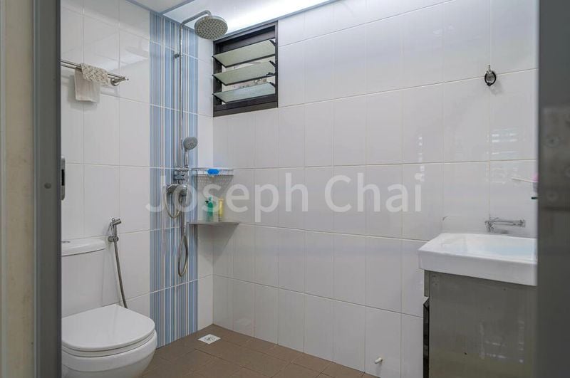 4 Room (4A) HDB for Sale in  274B Compassvale Bow - Image 14