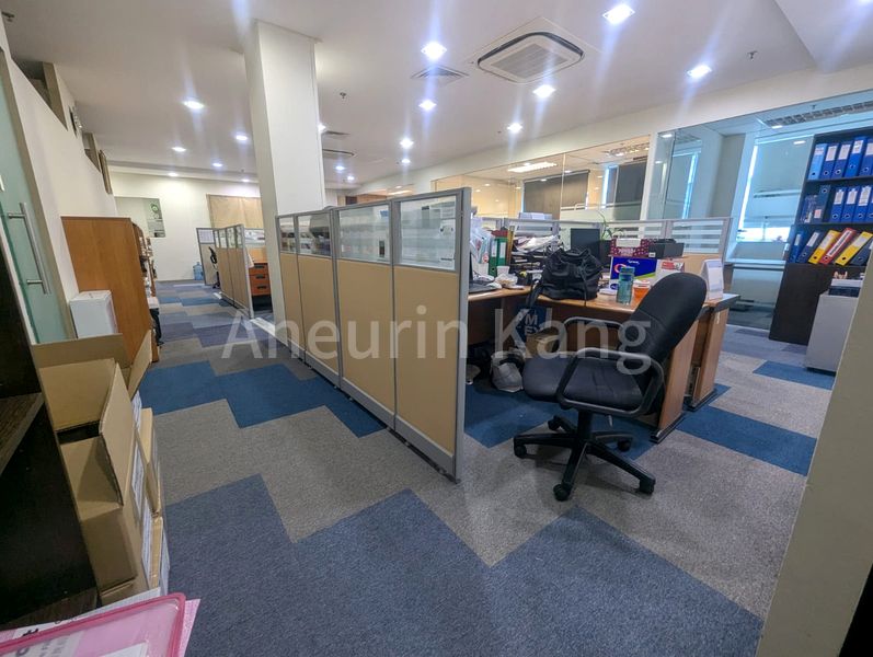 Light Industrial (B1) for Rent in  EPL Building - Image 2