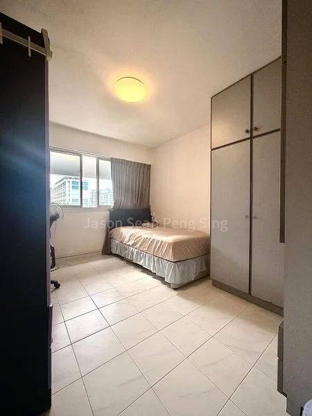 Common Room (HDB) for Rent in  861 Tampines Avenue 5 - Image 2