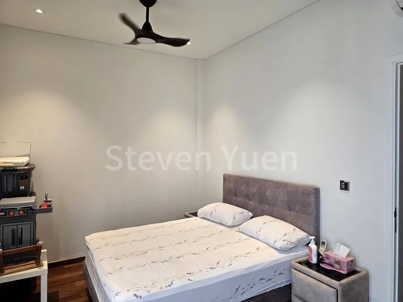 4 Bed Terraced House (Landed) for Sale around  Lorong Stangee - Image 4