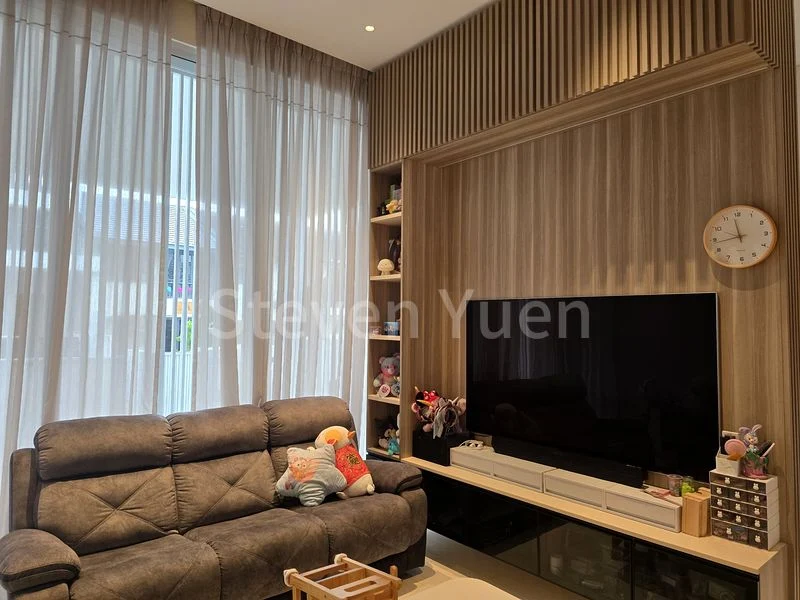 4 Bed Terraced House (Landed) for Sale around  Lorong Stangee - Image 1