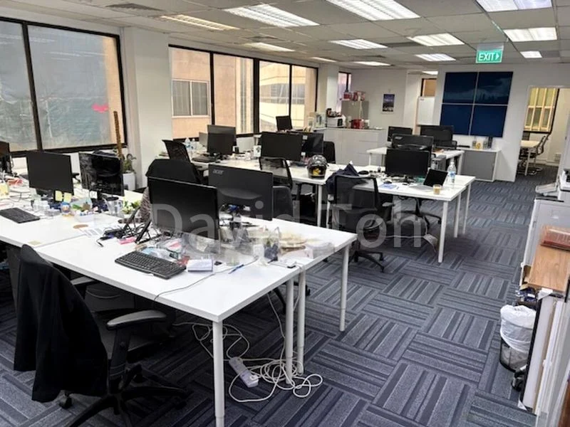 Office for Rent: Tong Eng Building - Image 1