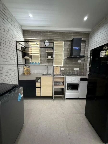 3 Bed Terraced House (Landed) for Rent in  Duku Road - Image 6