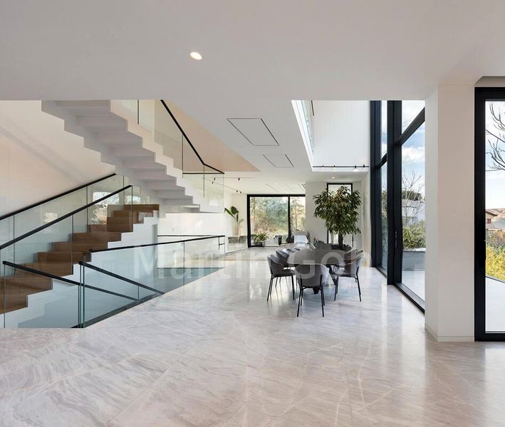 4 Bed Bungalow (Landed) for Sale in  College Green - Image 3