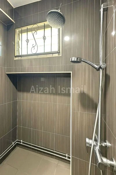 4 Room (4A) HDB for Sale in  347 Tampines Street 33 - Image 4