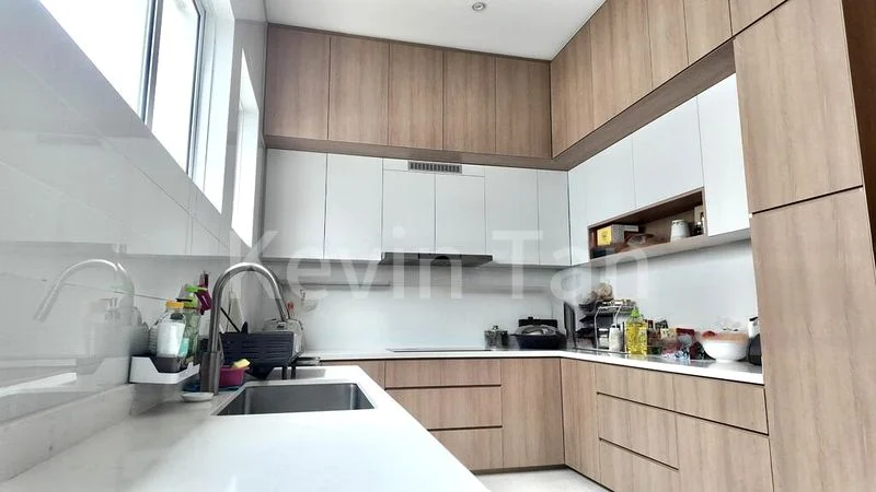 4 Bed Terraced House (Landed) for Sale in Still Road - Image 6