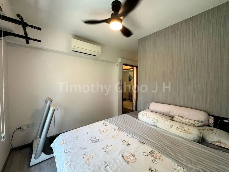 4 Room (4A) HDB for Sale in  409C Northshore Drive - Image 3