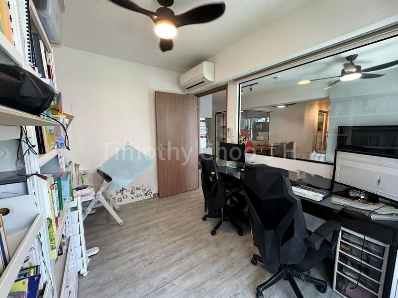 4 Room (4A) HDB for Sale in  409C Northshore Drive - Image 8