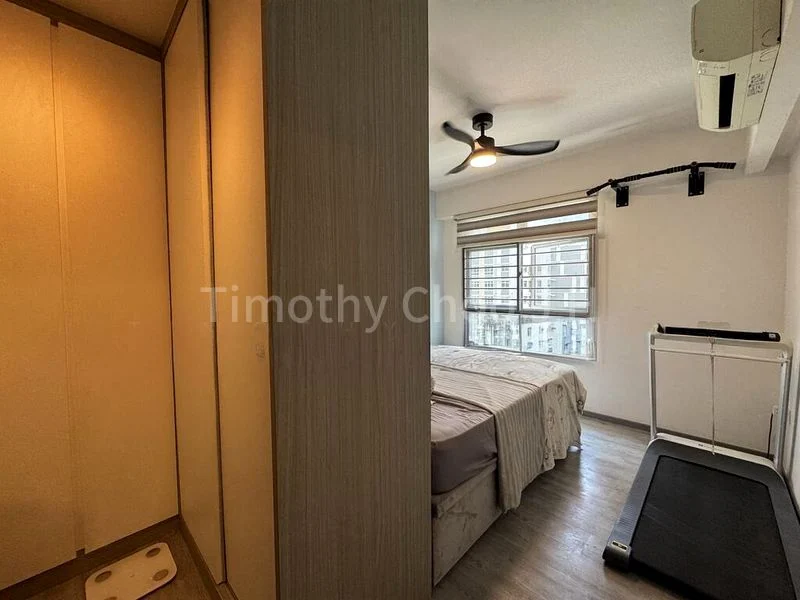 4 Room (4A) HDB for Sale in  409C Northshore Drive - Image 2