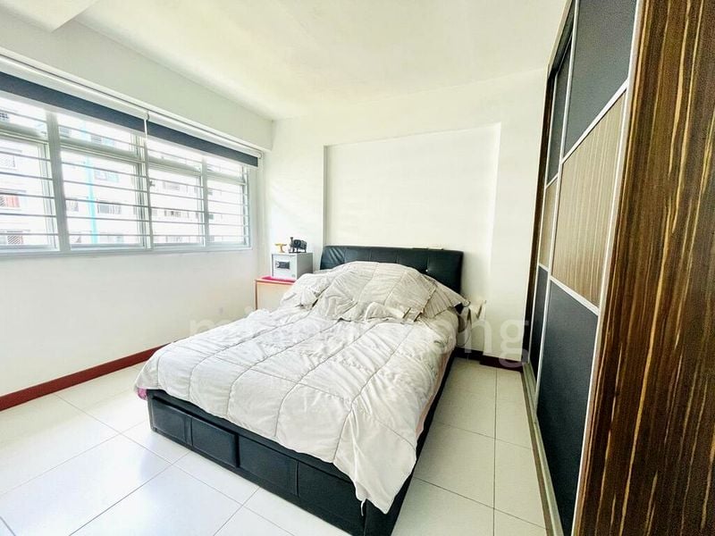 4 Room (4A) HDB for Rent in  428B Yishun Avenue 11 - Image 2
