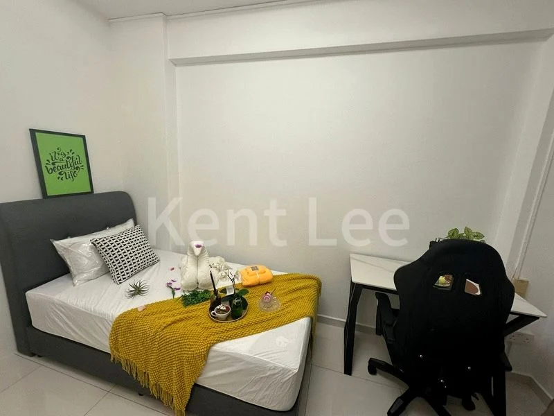 Common Room (Condo) for Rent in  Elias Green - Image 2