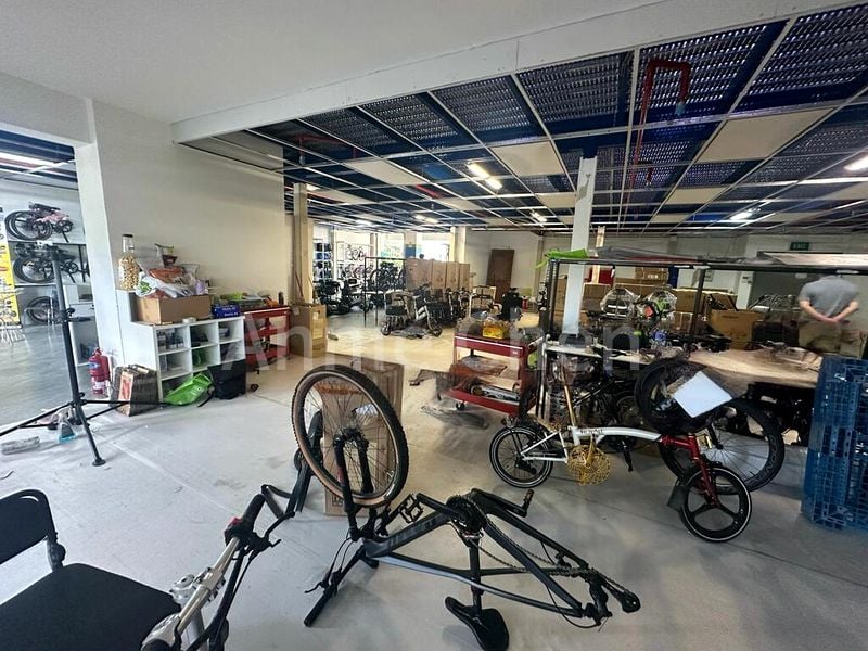 Light Industrial (B1) for Rent: "Unity Centre - Image 3