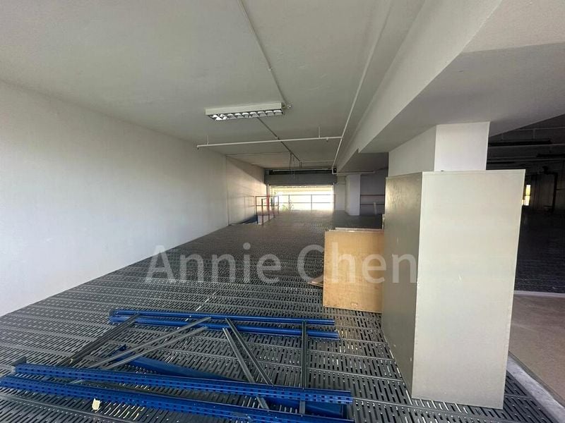 Light Industrial (B1) for Rent: "Unity Centre - Image 6