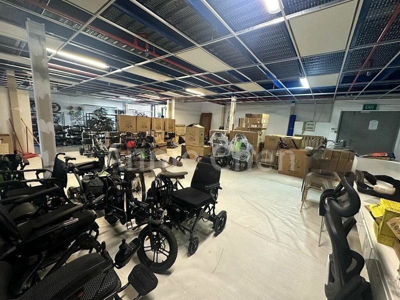 Light Industrial (B1) for Rent: "Unity Centre - Image 2