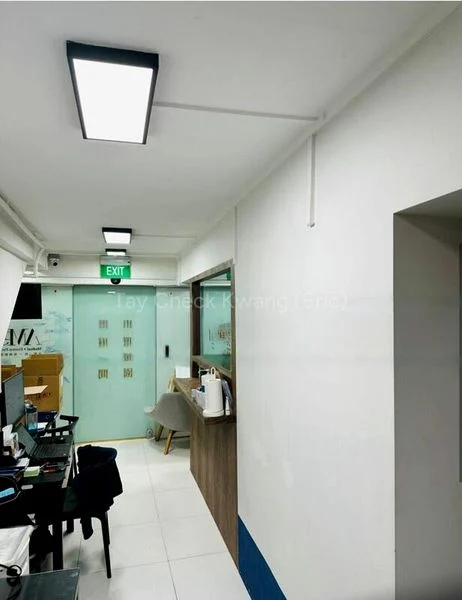 Other Retail for Rent: 1 Everton Park - Image 3