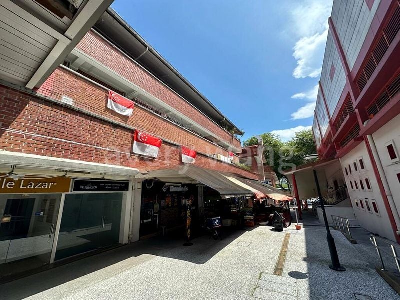 Other Retail for Rent: 42 Holland Drive - Image 3