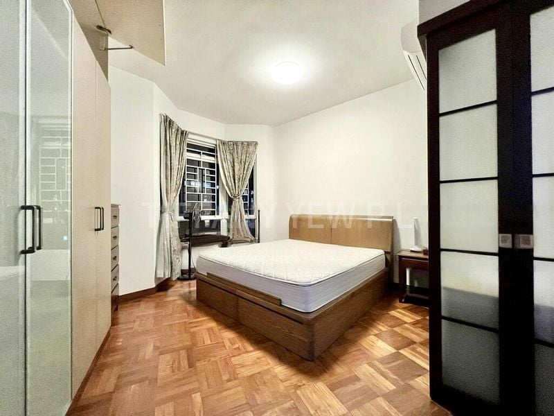 2 Bed Condo for Rent in  Hillington Green - Image 4