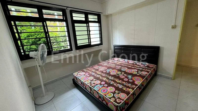 4 Room (4A) HDB for Rent in  120A Kim Tian Place - Image 6