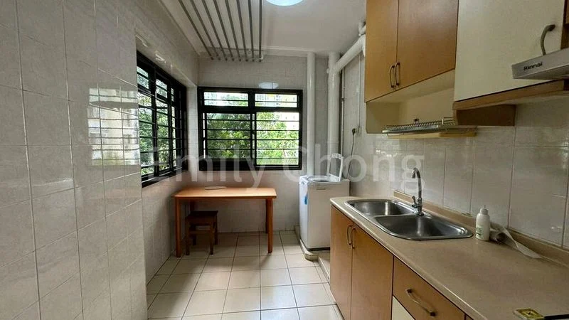 4 Room (4A) HDB for Rent in  120A Kim Tian Place - Image 7
