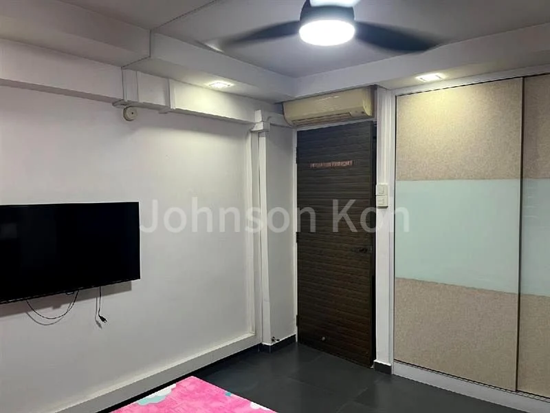 Common Room (HDB) for Rent in  13 Marsiling Lane - Image 3