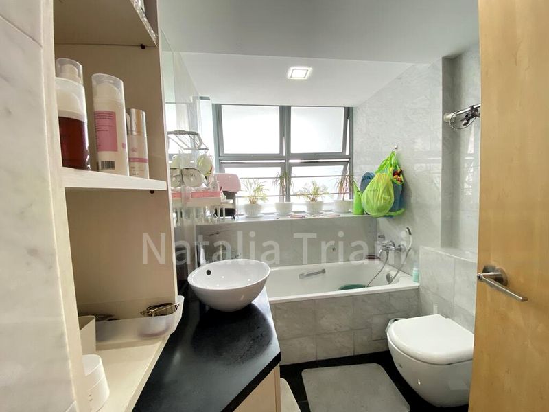 3 Bed Condo for Rent in  Tanamera Crest - Image 4