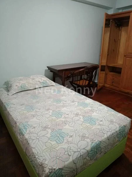 Common Room (HDB) for Rent in  182 Stirling Road - Image 7