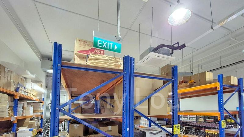 Light Industrial (B1) for Rent: Wcega Plaza - Image 6