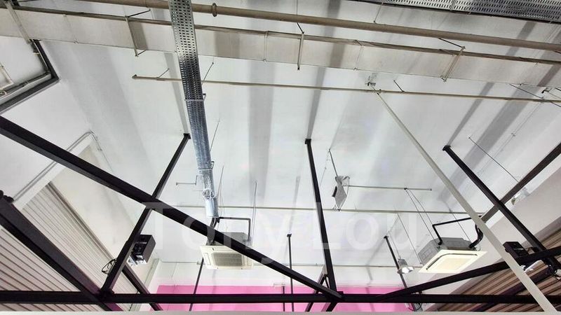 Light Industrial (B1) for Rent: Wcega Plaza - Image 5