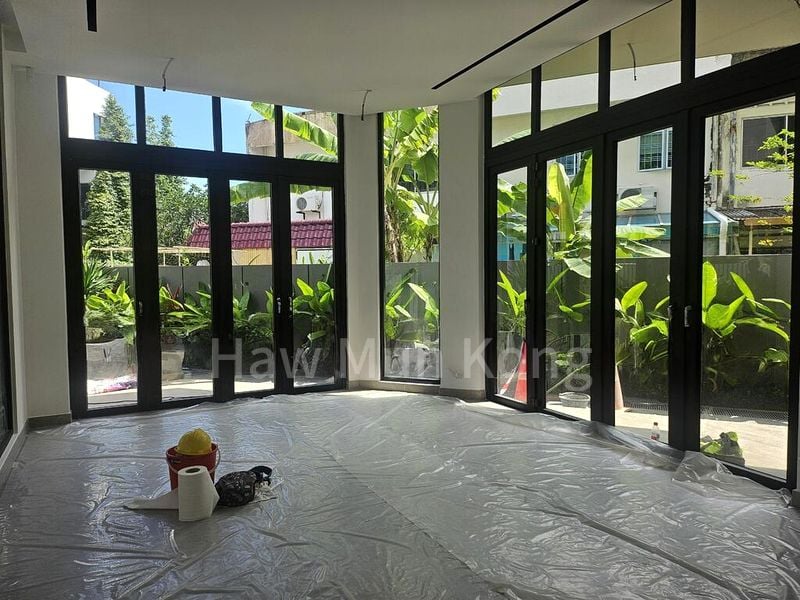 6 Bed Semi-Detached House (Landed) for Sale in  Ping-An Gardens - Image 6