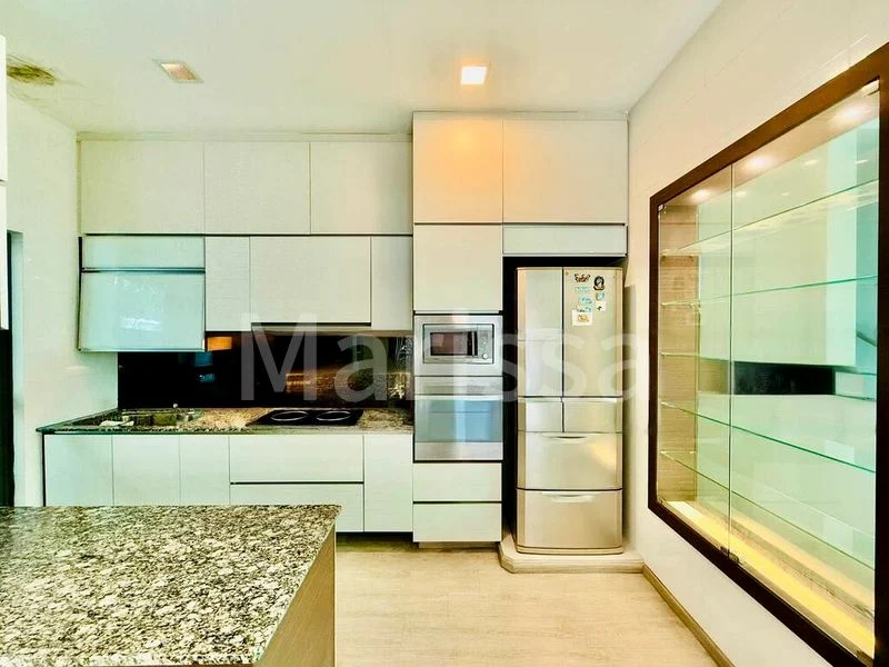 5 Bed Bungalow (Landed) for Sale in  Coliwoo Pasir Panjang Hotel - Image 4