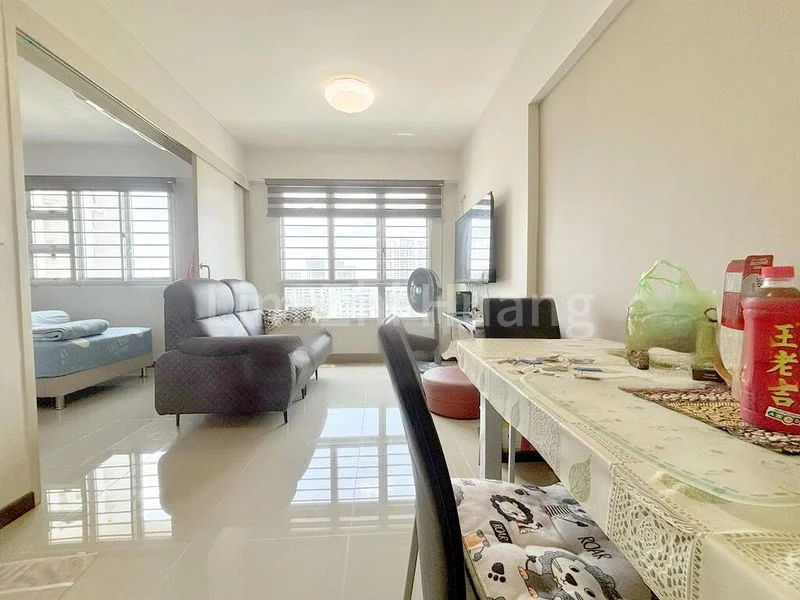 2 Room (2A) HDB for Rent in  183C Woodlands Street 13 - Image 1