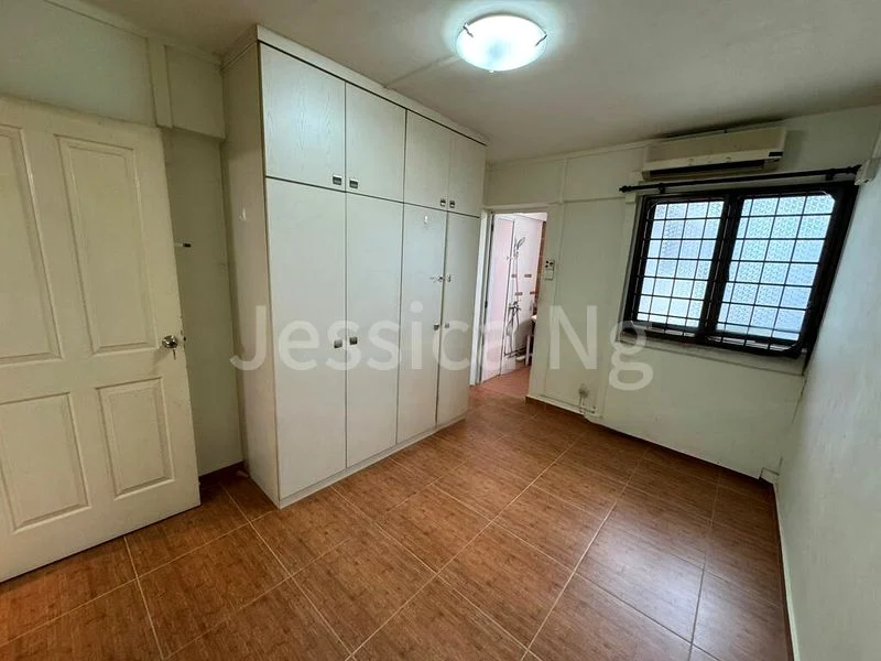 4 Room (4NG) HDB for Sale in  109 Ang Mo Kio Avenue 4 - Image 3