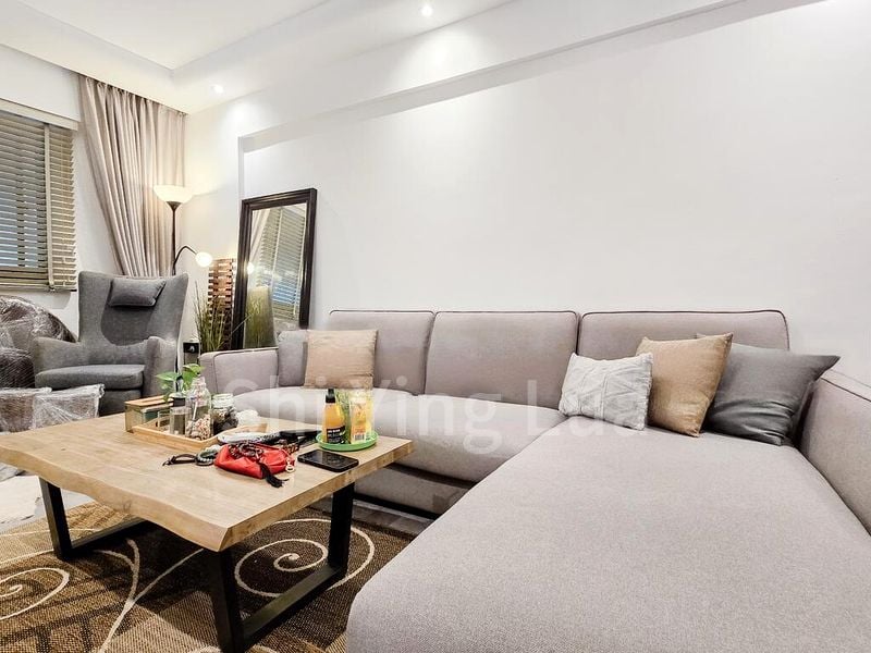 Room (HDB) for Rent in  215 Tampines Street 23 - Image 5