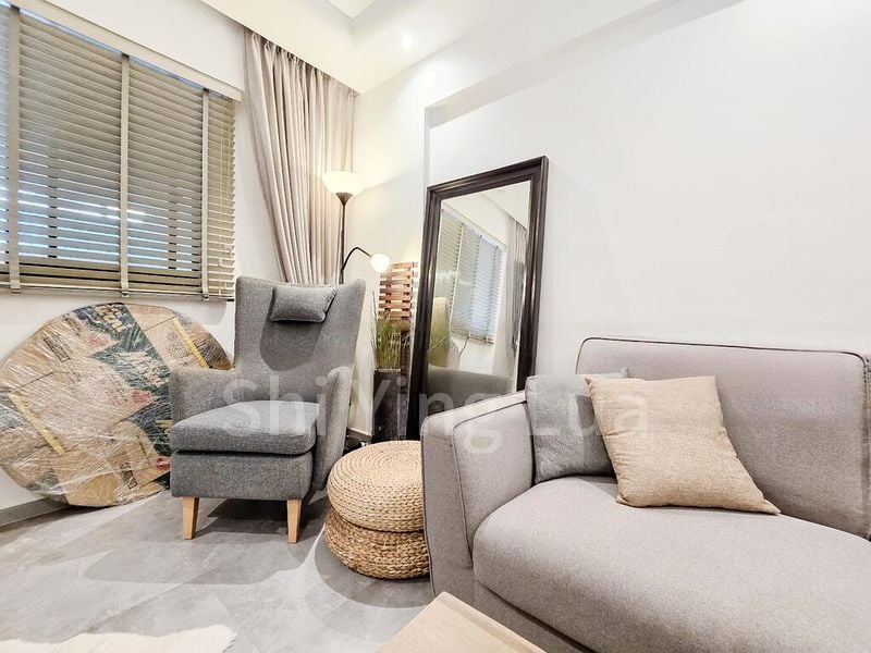 Room (HDB) for Rent in  215 Tampines Street 23 - Image 6