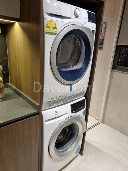 4 Bed Condo for Rent in  The Watergardens At Canberra - Image 11