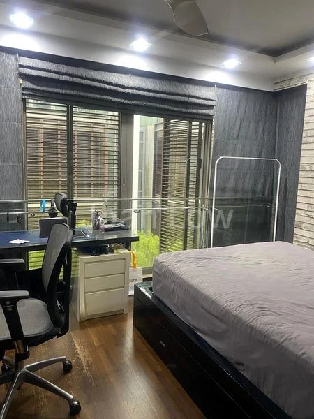 Master Room (Landed) for Rent in  The Woods - Image 2