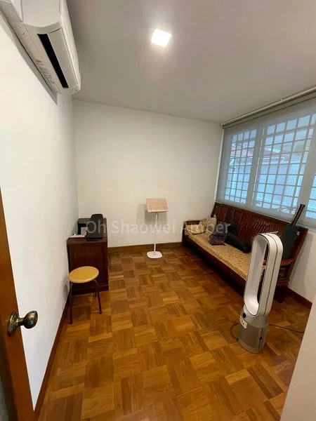 3 Bed Terraced House (Landed) for Rent in  Lentor View - Image 3