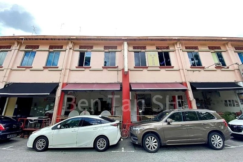 Food & Beverage for Rent: Corner Restaurant space on Teck Chye Terrace - Image 1