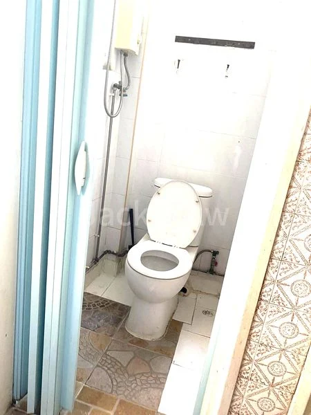 Common Room (Landed) for Rent in  Hoe Chiang Road - Image 1