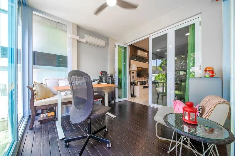 4 Bed Terraced House (Landed) for Sale in  Serangoon Avenue 3 - Image 2