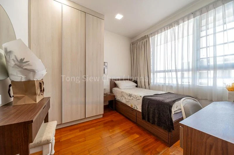 4 Bed Terraced House (Landed) for Sale in  Serangoon Avenue 3 - Image 18